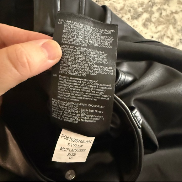 NYDJ Black Faux Leather Marilyn Straight Leg Pants Sculp-Her 
Jeans 16 - Picture 13 of 16